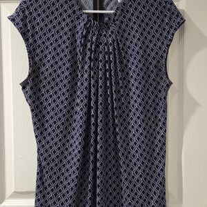 Liz Claiborne Navy and White Patterned Blouse